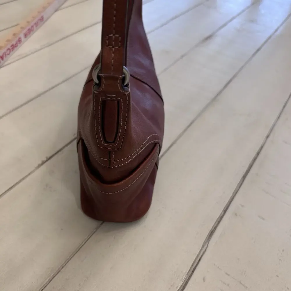 Fossil Leather Purse - Picture 7 of 13